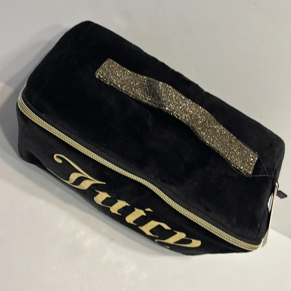 Juicy Couture ** juicy